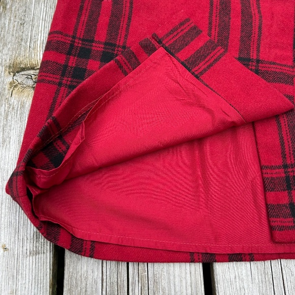 Katherine Barclay⎪Plaid Asymmetrical Mini Skirt - Picture 4 of 8